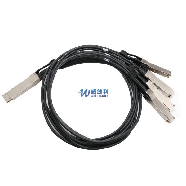 400Gbps QSFP DD To 4x QSFP56