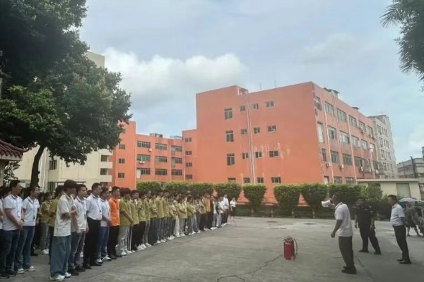 筑牢安全防线，共守生命之责